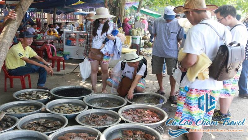 chợ hải sản cù lao chàm